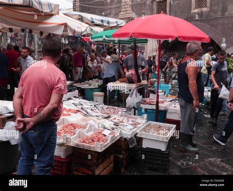 Catania Fish Market Sicily Stock Photo Alamy
