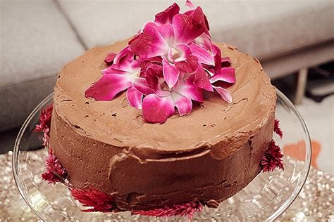 It's incredibly light, fluffy, and summery, even though it was a bit. 25 Best Birthday Cakes | Guyana News and Information ...