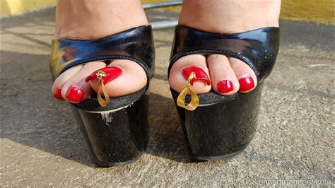 Toenails Piercing Toe Nails Heels Shoes