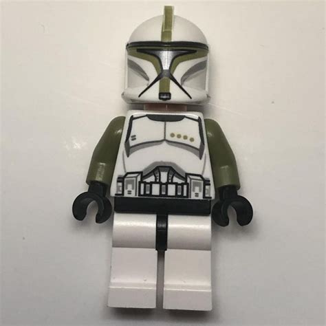 Lego Set Fig 003975 Clone Trooper Sergeant Rebrickable Build With Lego
