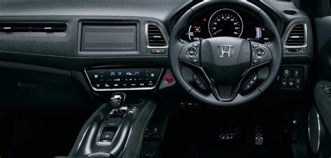 Premium comfort in a sporty vehicle. 2020 Honda HRV Release Date, Dimensions, Engine ...