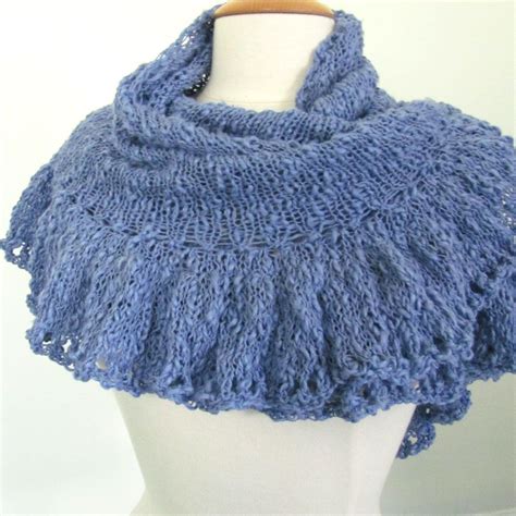A ruffle added to the edge of a pillow changes the entire look of a pillow. How to knit a ruffle border on your triangle shawl ...