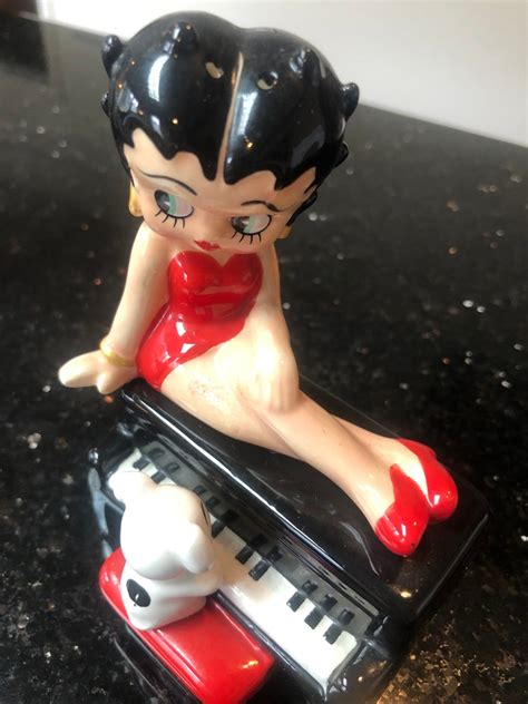 betty boop and pudgy salt and pepper shakers cartoon pinup etsy