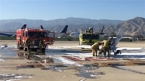 1 Airplane Makes Crash Landing In Mojave Desert Another Catches Fire
