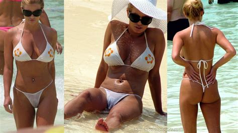 Jessica Simpson Bikini Beach S1 1 Paparazzi Pics