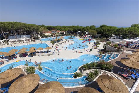 Vela Blu Camping Village Lido Di Cavallino Italien Italieonline