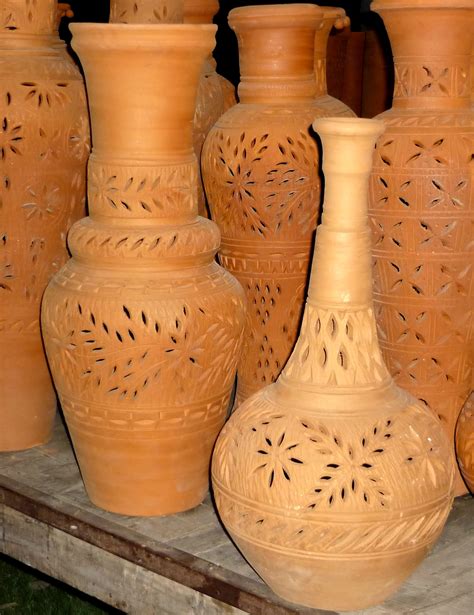 Mexican handmade cooking pot (5 qt) made of clay terra cotta traditional assorted designs ideal for cooking beans, rice, soup. File:Clay pots in punjab pakistan-2.jpg - Wikimedia Commons