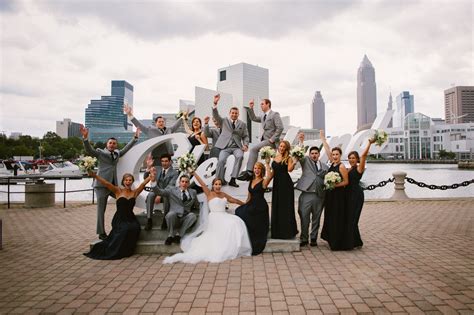 Carrie Nick A Downtown Cleveland Wedding At Music Box Supper Club Cleveland Adventure