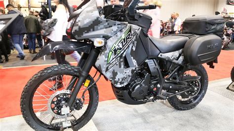 Kawasaki versys 650 is a sports bike available at a price of rs. 2019 Kawasaki KLR 650 - YouTube