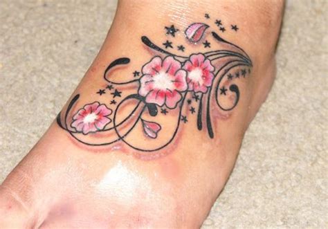 30 Spectacular Flower Tattoos On Foot Creativefan Tattoos For Women