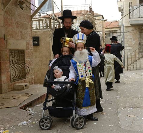 Jews Celebrate Purim In Jerusalem All Photos