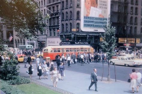5th Avenue And 42nd Street Early 1960s Nyc Life Vintage New York