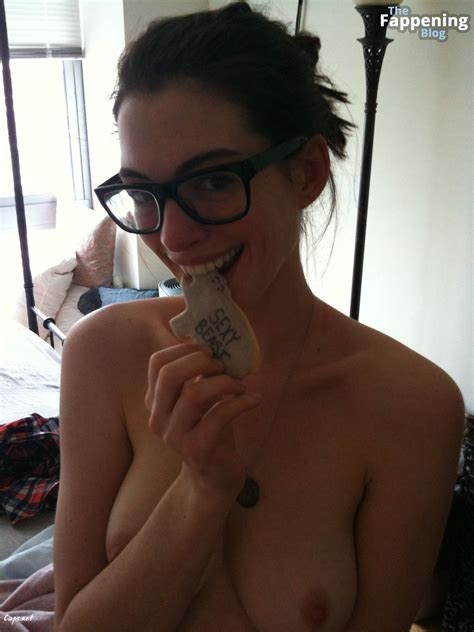 Anne Hathaway Nude Leaked The Fappening