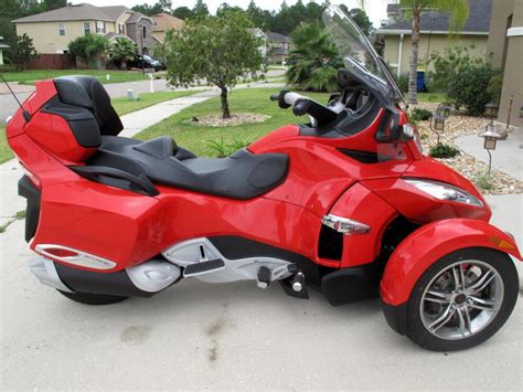 I have never owned a motorcycle, but i am going to buy a new can am spyder for my 60th birthday. 2011 Can-Am Spyder RT-S SE5 Trike for sale on 2040motos