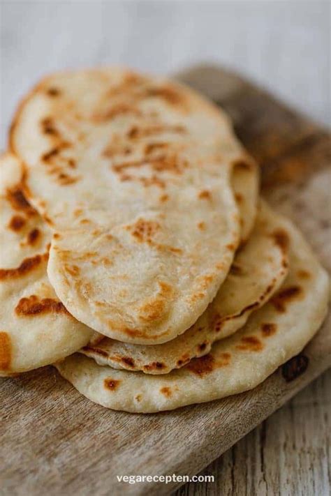Flatbread maken platbrood met maar 2 ingrediënten