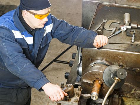 Industrial Mechanic (Millwright) | Trade Up Manitoba