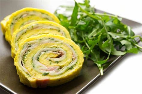 Hoy vamos a cocinar una tarta de manzana tradicional, la tarta de manzana casera de toda la vida. Rollo de tortilla francesa - Recetas de Cocina Casera ...