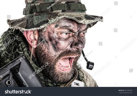 2792 Soldiers Screaming Images Stock Photos And Vectors Shutterstock
