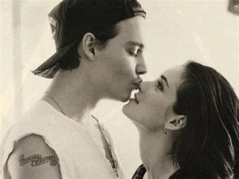 Johnny Depp Was Never Abusive Towards Me At All Ex Fiance Winona Ryder