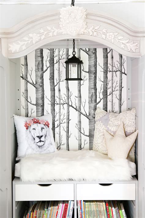 Cozy Up In These 14 Comfy Reading Nooks The Cottage Market