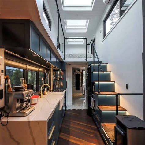 The Blue Mountains Luxury Tiny House Features Sleek Elegant And