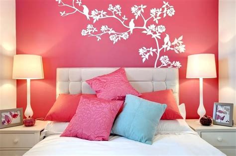 Use a syringe to create perfect stripped walls. This particular graphic (best textured wall paint asian ...