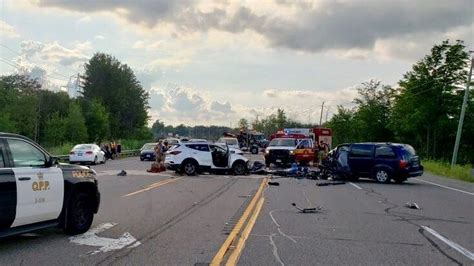 1 Dead 1 Critically Injured In Crash On Hwy 6 Near Hamilton 680 News