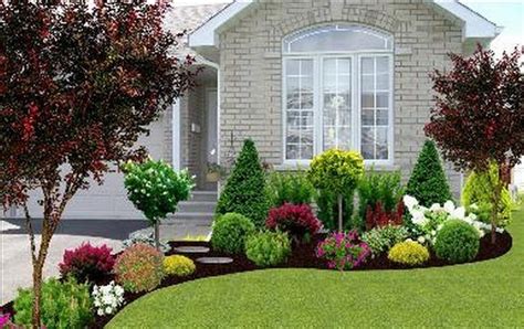 30 Easy Landscaping Ideas For Front Of House