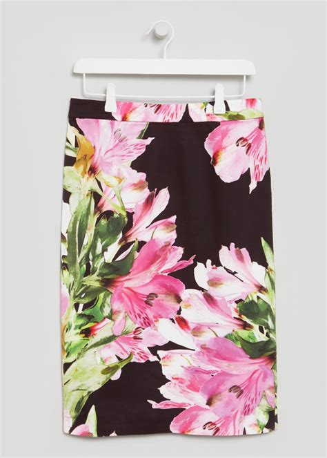 Fwm Floral Print Pencil Skirt Black Matalan