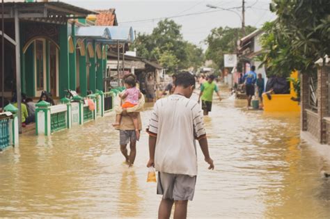 Berita Contoh Teks Eksplanasi Banjir Terbaru Dan Terkini Hari Ini