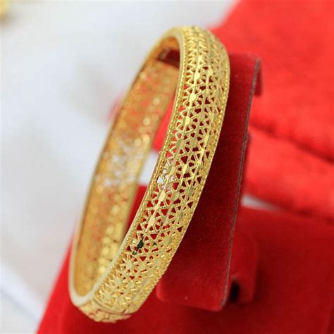 Hollow Bracelet Yellow Gold Filled Fashion Womens Bangle T Openable