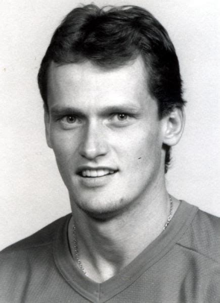 Позже он работал тренером в итальянских и чешских клубах. Miroslav Frycer Hockey Stats and Profile at hockeydb.com