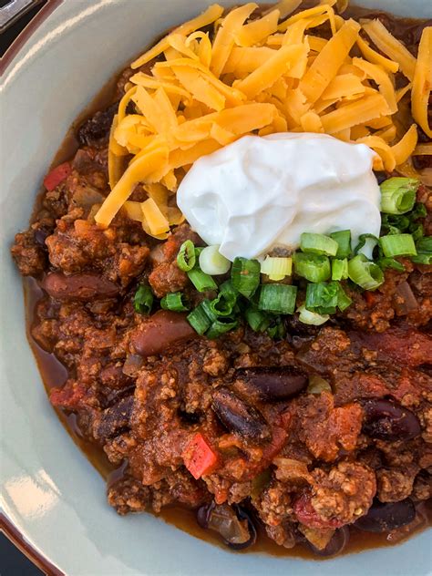 dutch oven awesome chili recipe meaty chili recipe dutch oven beef stew one pot meals