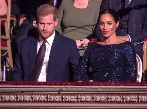 Siamo abituati a vedere la neo sposa in prima linea in cause femministe e lei stessa ha ricordato, a più riprese, il suo impegnoper garantire uguali diritti a tutti. I figli di Harry e Meghan avranno cognomi diversi da ...