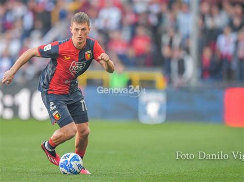 Genoa Brutto Ma Grande Gudmundsson Gela Il Cittadella E Scalda Il