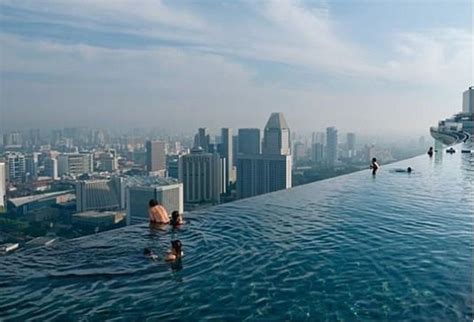 Worldzone7 Singapores Skyscraper Infinity Pool