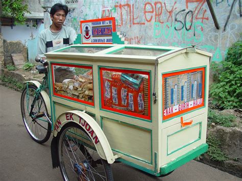 Mengikuti virtual bike #darirumahaja atau dari manapun kamu (asal periode cyclingnya sama dengan periode yg sudah ditentukan). File:Indonesia bike15.JPG - Wikimedia Commons