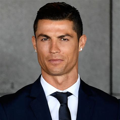 Cristiano Ronaldo Earrings - 46 Ronaldo Earrings Photos And Premium 