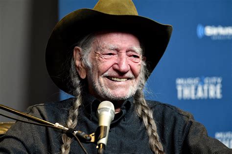 Willie Nelson Says He Cut Utah Show Short Because Of Altitude Cbs News
