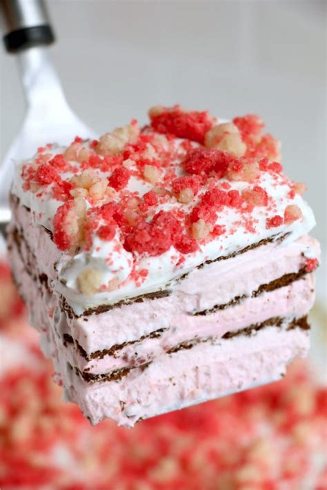 Strawberry Crumble Ice Cream Cake Bitz And Giggles