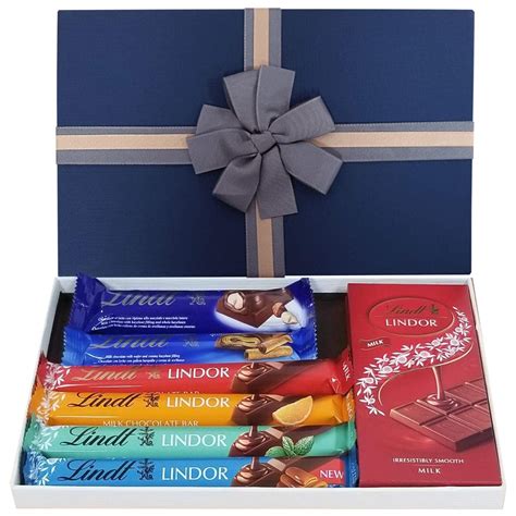 Buy Lindt Chocolates T Box Perfect Selection Of Lindt Lindor