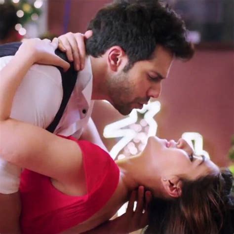 varun dhawan and kriti sanon s sizzling chemistry in new song ‘premika from ‘dilwale