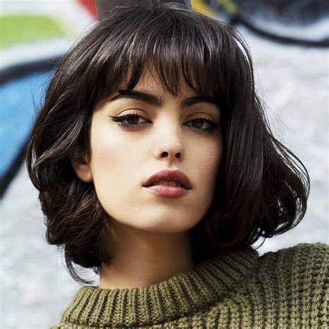 COIFFURES mi-longues - Tendances automne-hiver 2018-2019 ...