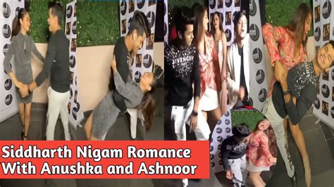 Siddharth Nigam Romantic Dance With Anushka Sen And Ashnoor Kaur At The