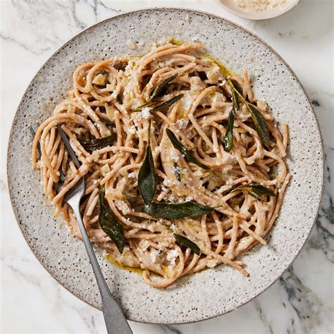Farro Spaghetti With Brown Butter Shallots And Sage Recipe Rachael Ray