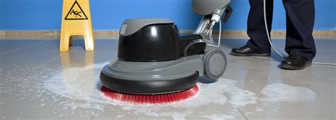Simply mix a gallon of water with one cup of vinegar, and use a damp mop to clean your floor. Vinyl Floor Cleaning Sydney - Vinyl Cleaning Sydney