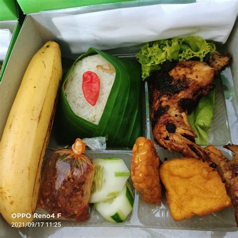 Jual Paket Nasi Box Nasi Kotak Nasi Kuning Murah Ayam Bakar Kremes Gerpek Pilihan Paket