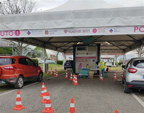 Cosa bisogna fare se si è prenotati. Vaccino in auto a Roma e nel Lazio: dove farlo, come si ...