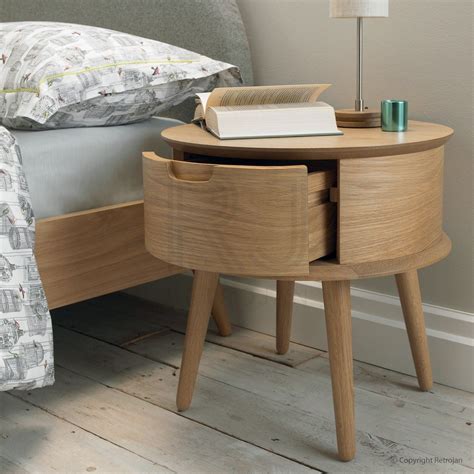 Complete your perfect bedroom with a nightstand that's just as beautiful as it is functional. SET OF 2 - Malmo Ziggy Contemporary Design Nightstand ...
