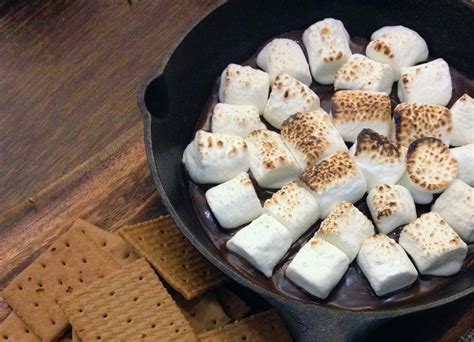 Heres How To Roast A Marshmallow In The Comfort Of Your Own Kitchen